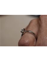 Anillo Damiani Mujer Armonia in Platino Diamante 0.31 Ct 81027125 - 81027125